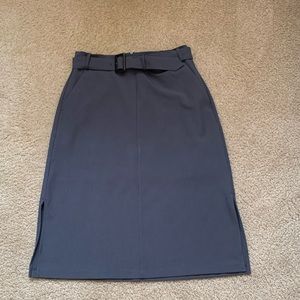 Like new Banana Republic gray pencil skirt